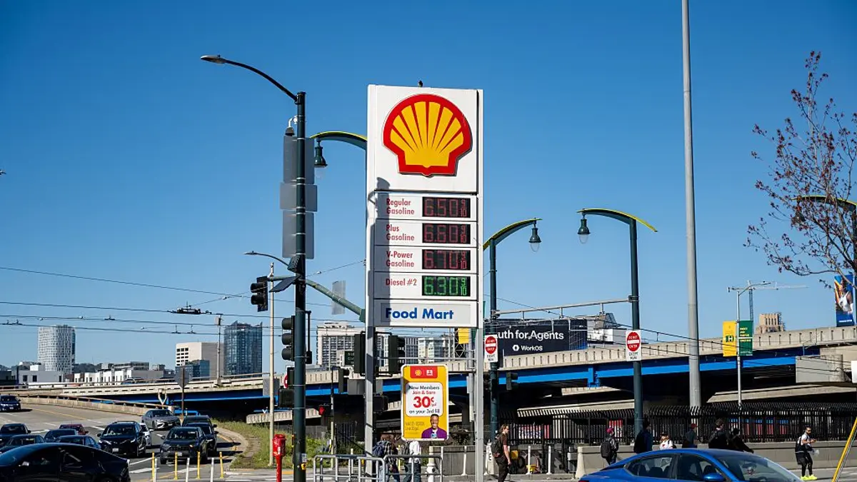 U.S. Inflation Surges as Iran War Drives Gas Prices and Energy Costs Higher