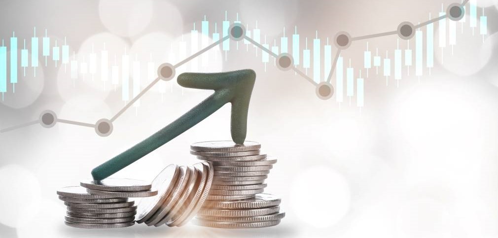 Government Spending and Its Influence on Investment Markets