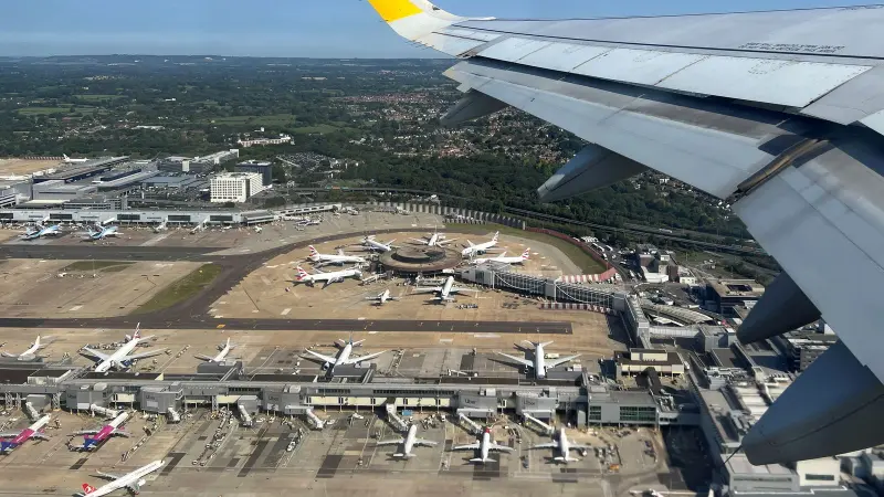 Gatwick Airport second runway approval by UK government