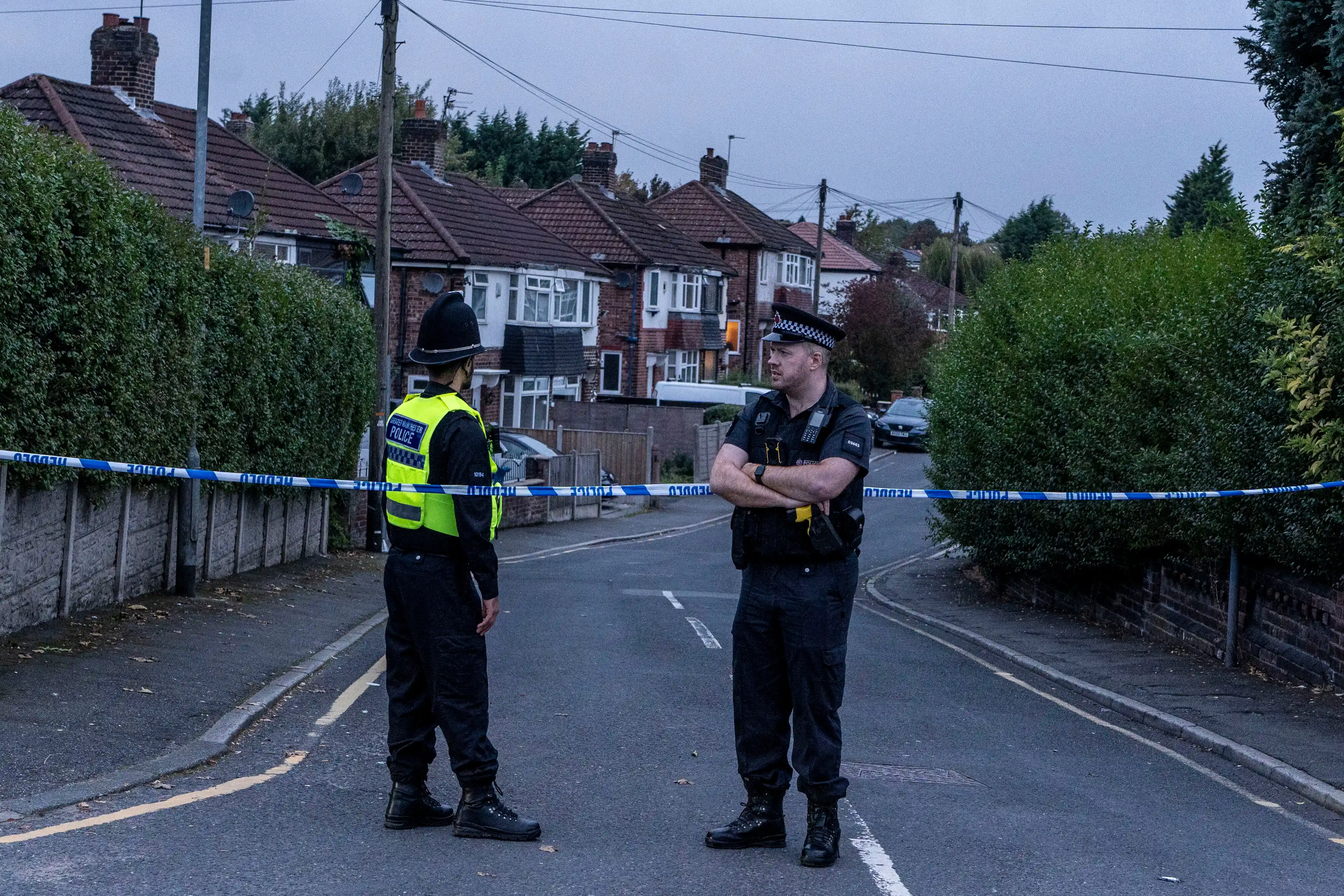 UK police at Manchester synagogue after antisemitic terror attack