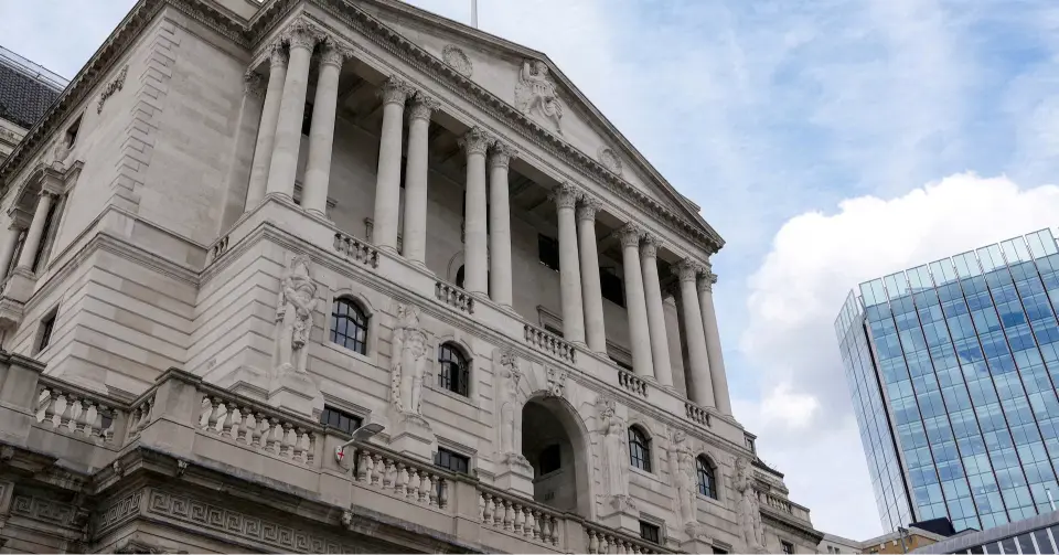 Bank of England building with City skyline, symbolic of financial regulation change